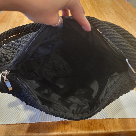 🔳EUC~ UP-CYCLED  SHOULDER BAG - Picture 8 of 9